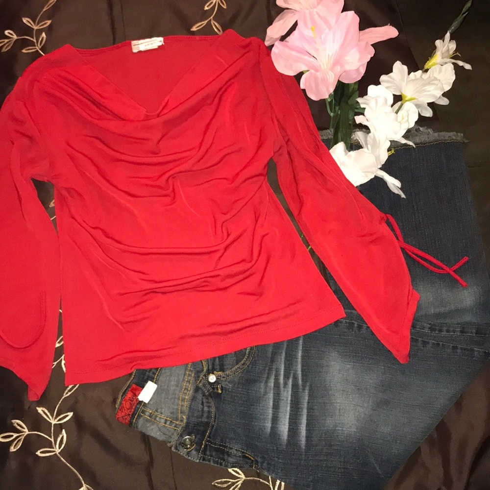 Vintage Open Sleeved Drape Neck Cherry 🍒 Blouse